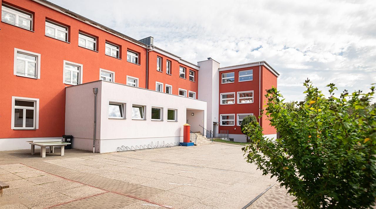 Banner Startseite Grundschule Großbothen